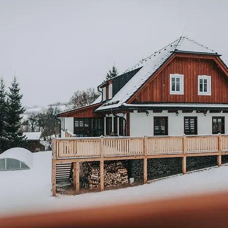 Pod Hvezdami Chalet *